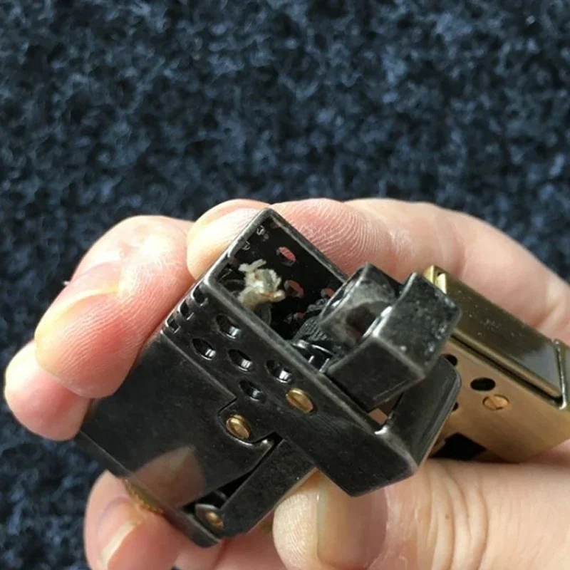 Isqueiros Retrô a Gasolina e Q - Fire Starting Kit avaliação e preço